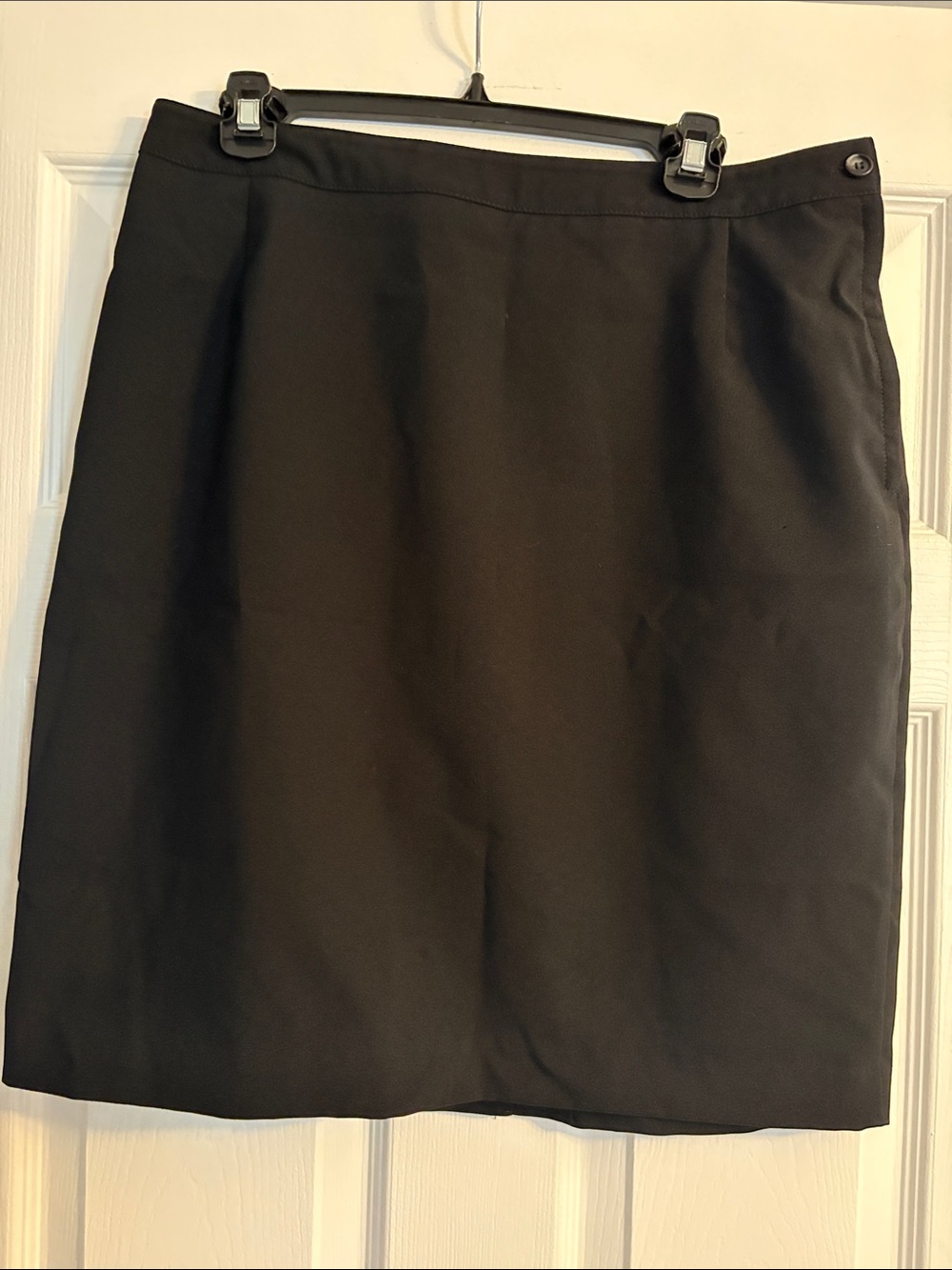 New York & Company Black Pencil Skirt - Sleek Office Essential